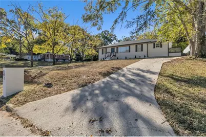 2693 Larkspur Drive SE, Atlanta, GA 30316 - Photo 2