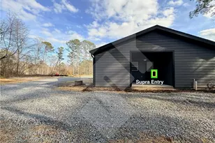 3927 Dallas Acworth Hwy NW, Acworth, GA 30101 - Photo 2