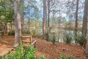 2214 Lake Pointe Cir, Roswell, GA 30075 - Photo 4