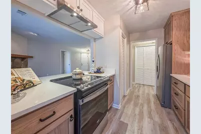 2214 Lake Pointe Circle, Roswell, GA 30075 - Photo 22