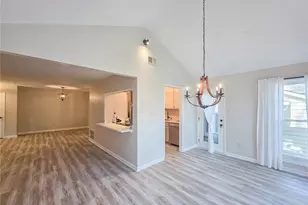2214 Lake Pointe Cir, Roswell, GA 30075 - Photo 16
