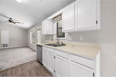 5345 Memorial Lane, Powder Springs, GA 30127 - Photo 16