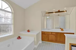 1941 Rocky Mill Ln, Lawrenceville, GA 30044 - Photo 26