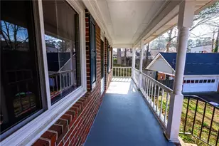 2615 Leeshire Ct, Tucker, GA 30084 - Photo 2