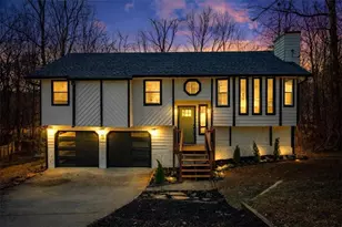 533 Rockmill Ct, Lawrenceville, GA 30044 - Photo 2