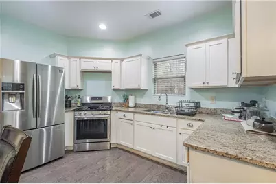 21 Sunny Point, Newnan, GA 30263 - Photo 8