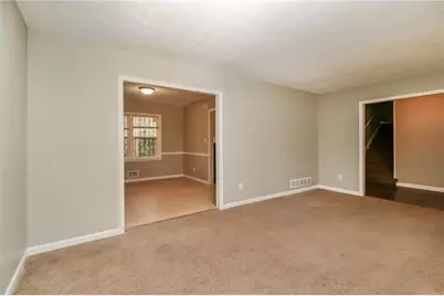 4033 Emerald North Circle, Decatur, GA 30035 - Photo 4