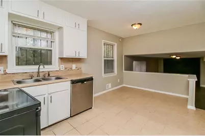 4033 Emerald North Circle, Decatur, GA 30035 - Photo 10