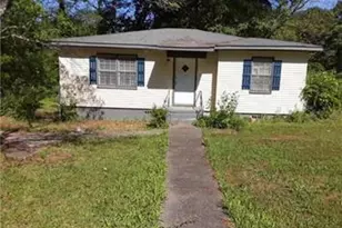 479 Aberdeen Dr NW, Atlanta, GA 30318 - Photo 2