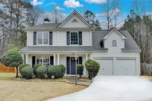 370 Manor Glen Dr, Suwanee, GA 30024 - Photo 1