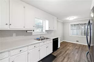 609 Shay Dr SW, Marietta, GA 30060 - Photo 12