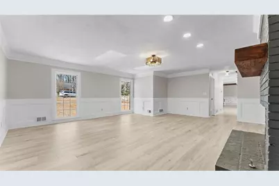 2302 Smokehouse Path, Lawrenceville, GA 30044 - Photo 16