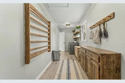 2302 Smokehouse Path, Lawrenceville, GA 30044 - Photo 18