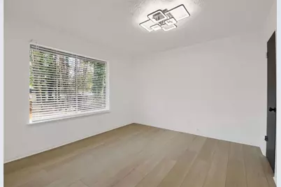 8878 Burnham Way, Jonesboro, GA 30238 - Photo 12