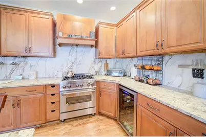 4979 Planters Way, Flowery Branch, GA 30542 - Photo 8