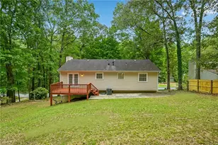 5232 Mainstreet Park Dr, Stone Mountain, GA 30088 - Photo 24