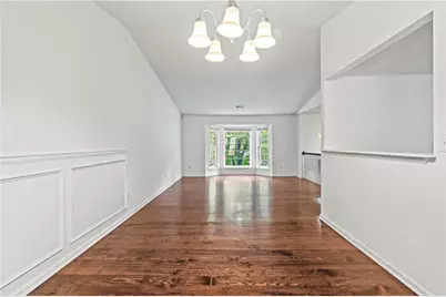 5232 Mainstreet Park Drive, Stone Mountain, GA 30088 - Photo 6