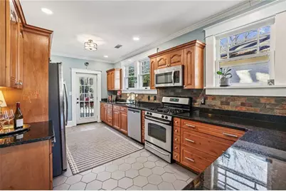 2077 Ridgedale Road NE, Atlanta, GA 30317 - Photo 6