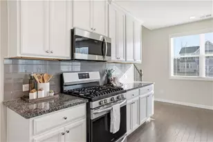 2910 Bishopstone Wy, Cumming, GA 30040 - Photo 6