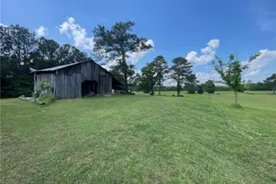 433 Spring Pl Reseca Rd, Resaca, GA 30735 - Photo 2