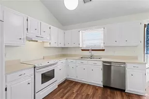 2752 Inverloch Cir, Duluth, GA 30096 - Photo 14