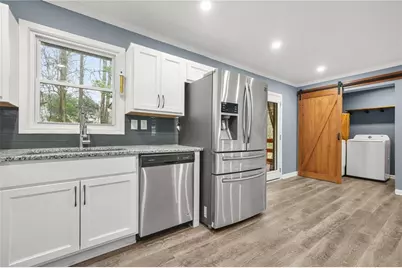 3048 Cottonwood Drive SE, Atlanta, GA 30316 - Photo 8