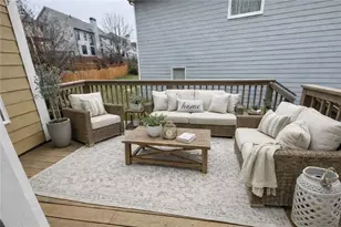 915 Bishops Crossing, Norcross, GA 30071 - Photo 10