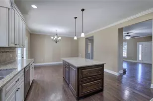 342 Jo Ann Dr SE, Calhoun, GA 30701 - Photo 12