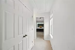 1689 Liberty Pkwy NW, Atlanta, GA 30318 - Photo 20