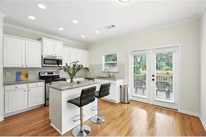 1689 Liberty Parkway NW, Atlanta, GA 30318 - Photo 6