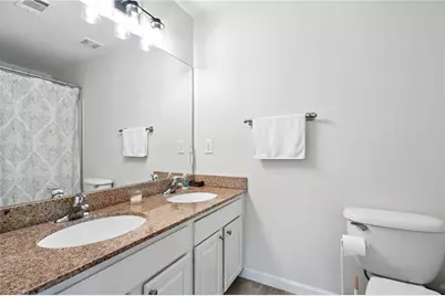 1689 Liberty Parkway NW, Atlanta, GA 30318 - Photo 12