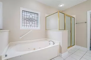 2050 Woodberry Run Dr, Snellville, GA 30078 - Photo 18