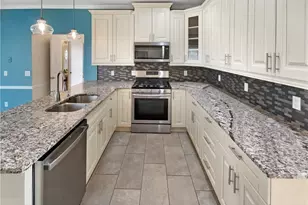 1370 Providence Dr, Lawrenceville, GA 30044 - Photo 2