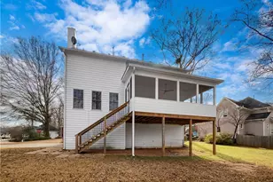 1370 Providence Dr, Lawrenceville, GA 30044 - Photo 10