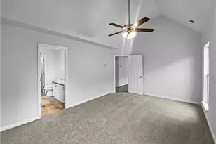 5806 Waggoner Ct, Rex, GA 30273 - Photo 4