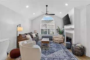 9103 Windrush Ln, Alpharetta, GA 30009 - Photo 6