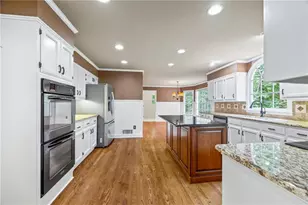 2205 Parliament Dr, Lawrenceville, GA 30043 - Photo 20