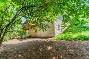 2205 Parliament Dr, Lawrenceville, GA 30043 - Photo 100