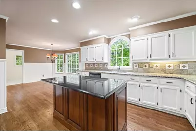 2205 Parliament Drive, Lawrenceville, GA 30043 - Photo 34