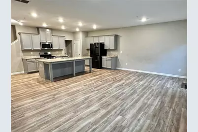 438 Bannon Way, Marietta, GA 30008 - Photo 2