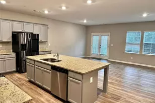 438 Bannon Way, Marietta, GA 30008 - Photo 6