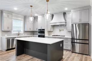 2209 Reserve Park Ln, Lawrenceville, GA 30043 - Photo 14