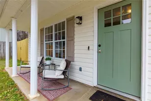 117 Richmond Dr, Dawsonville, GA 30534 - Photo 2