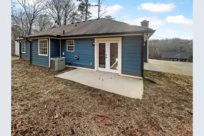 3208 Navajo Circle, Gainesville, GA 30501 - Photo 14