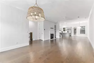 1394 Doublegate Dr NE, Brookhaven, GA 30319 - Photo 10