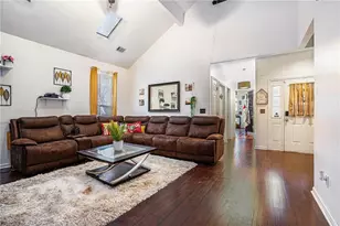 6507 Rebecca Way, Lithonia, GA 30058 - Photo 6