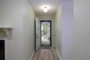 1316 Wynnes Ridge Cir SE, Marietta, GA 30067 - Photo 2