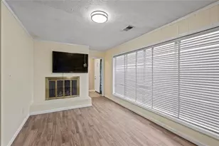 1201 Shoreham Dr, Atlanta, GA 30349 - Photo 8