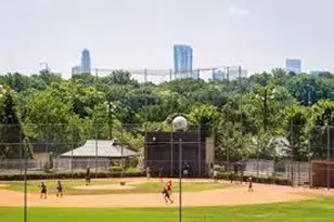 4109 Chastain Park Ct NE, Atlanta, GA 30342 - Photo 18