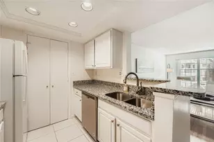 4109 Chastain Park Ct NE, Atlanta, GA 30342 - Photo 6